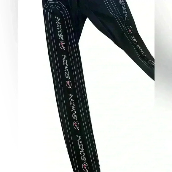 Nike Dri Fit Leggings Size Medium - Picture 7 of 9